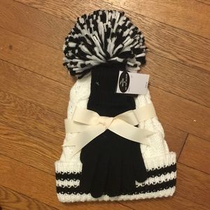 NWT Steve Madden hat and glove set